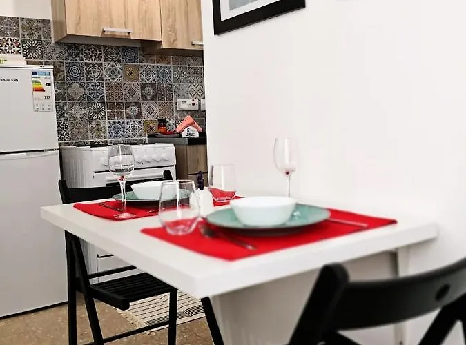 Cheerful In Lägenhet *